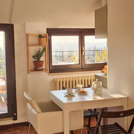 Apartamento La Dolce - 10 Min Da A1 Autostrada, Terrazza Sul Tramonto , Vista Panoramica Sulle Colline