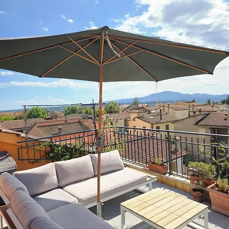 Apartament La Dolce - 10 Min Da A1 Autostrada, Terrazza Sul Tramonto , Vista Panoramica Sulle Colline