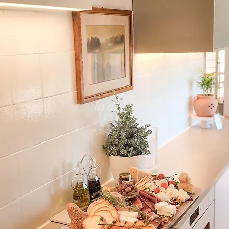 La Dolce - 10 Min Da A1 Autostrada, Terrazza Sul Tramonto , Vista Panoramica Sulle Colline アパート Giove